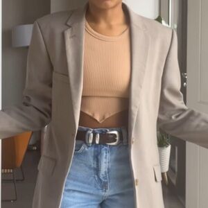 Cropped Tank with Triangle Heam